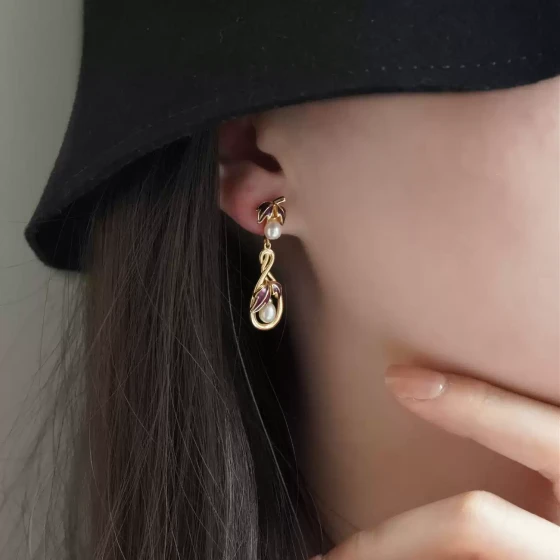 喻棠Italks|幽兰入眸|925纯银镀金复古珐琅珍珠耳坠